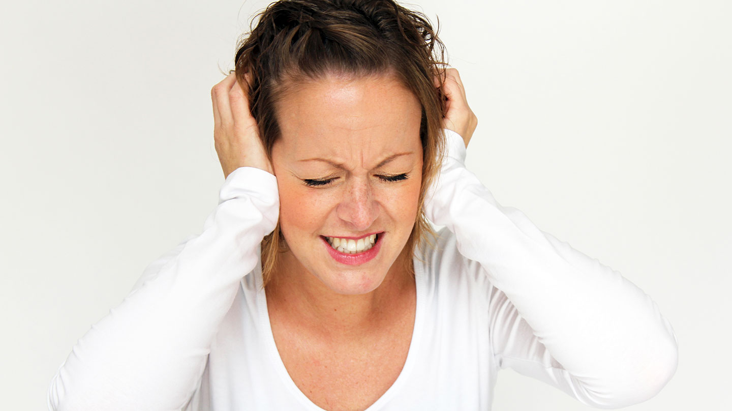 Tinnitus - die lästigen Ohrgeräusche loswerden Tinnitus - die lästigen Ohrgeräusche loswerden