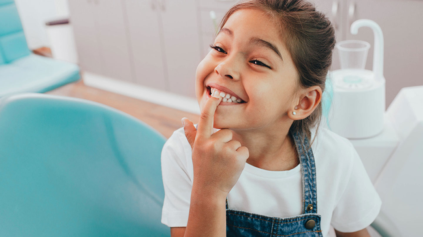 Mit KAI und Zahnputzlied: Richtig Zähne putzen bei Kindern Richtig Zähneputzen bei Kindern