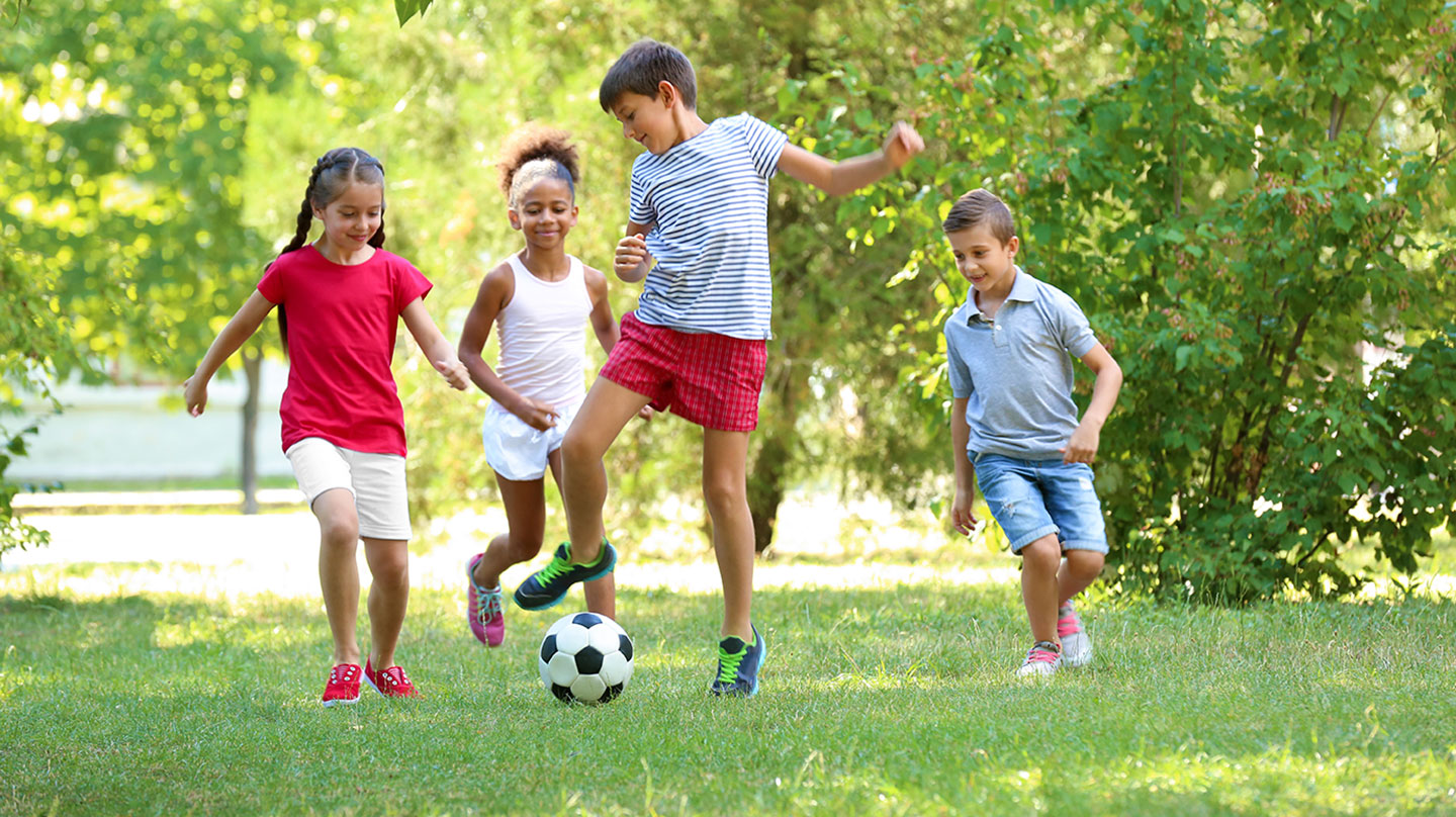 Sport bei Hitze – Tipps für Kinder und Jugendliche Sport bei Hitze - Tipps für Kinder und Jugendliche