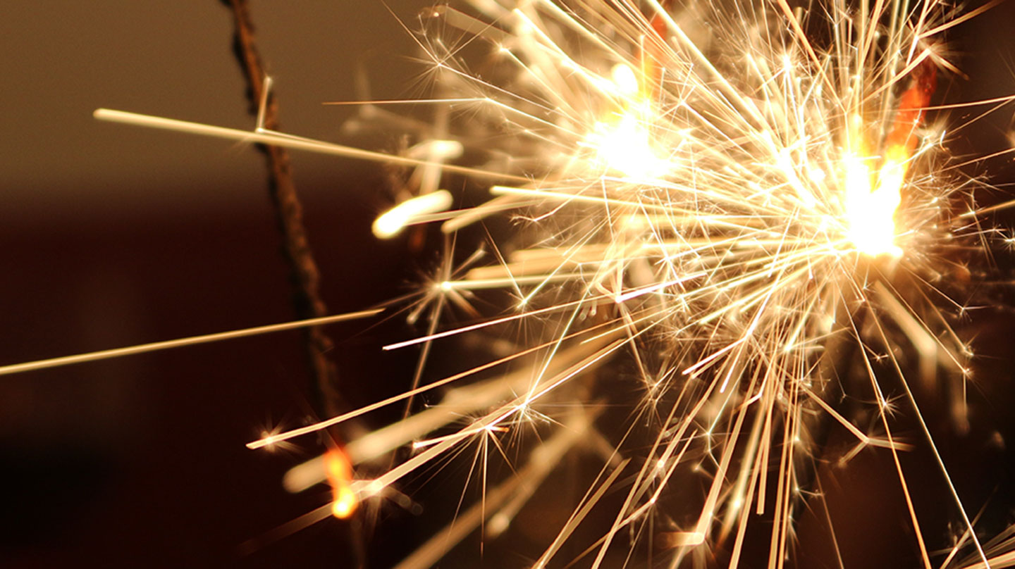 Gesund ins neue Jahr – So vermeiden Sie Silvesterunfälle Erste Hilfe bei Silversterunfällen